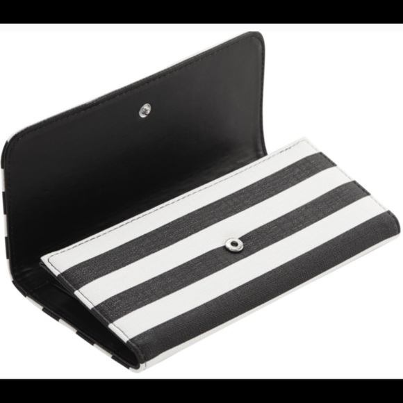 Kut From the Kloth wallet - Picture 1 of 4